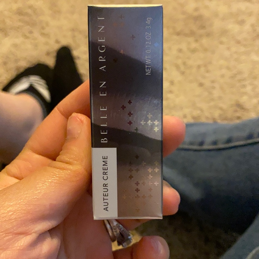 Belle en argent lipstick - Picture 2 of 5